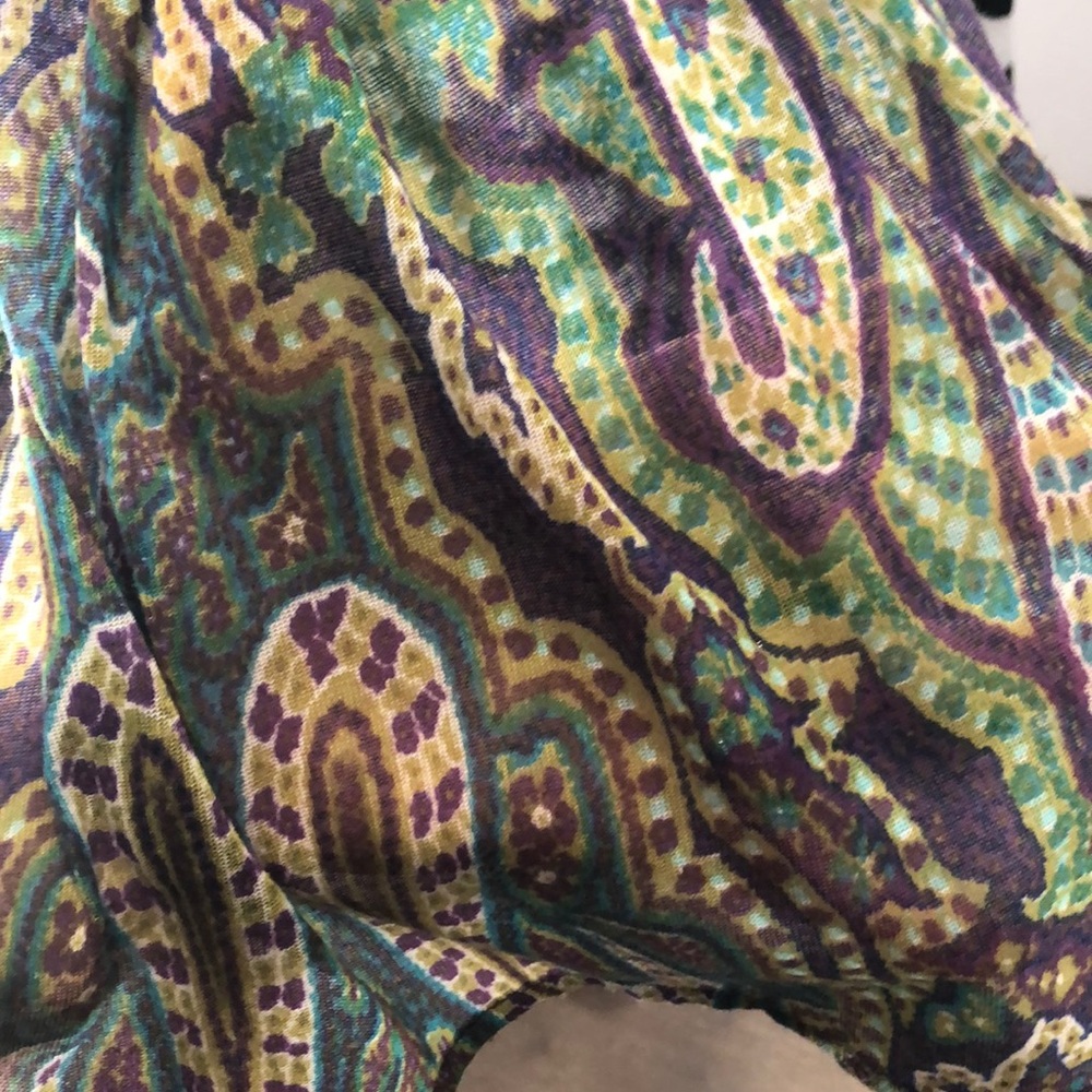 Metropolitan Museum of Art shawl/ scarf